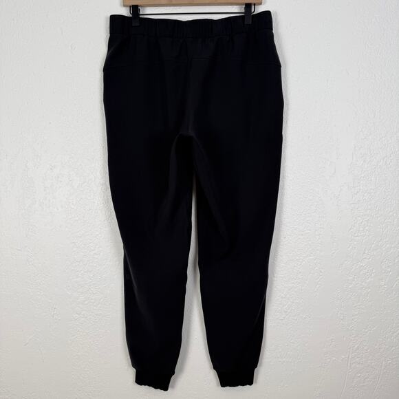Lululemon On The Fly Jogger in Black Size 10 - Picture 4 of 6
